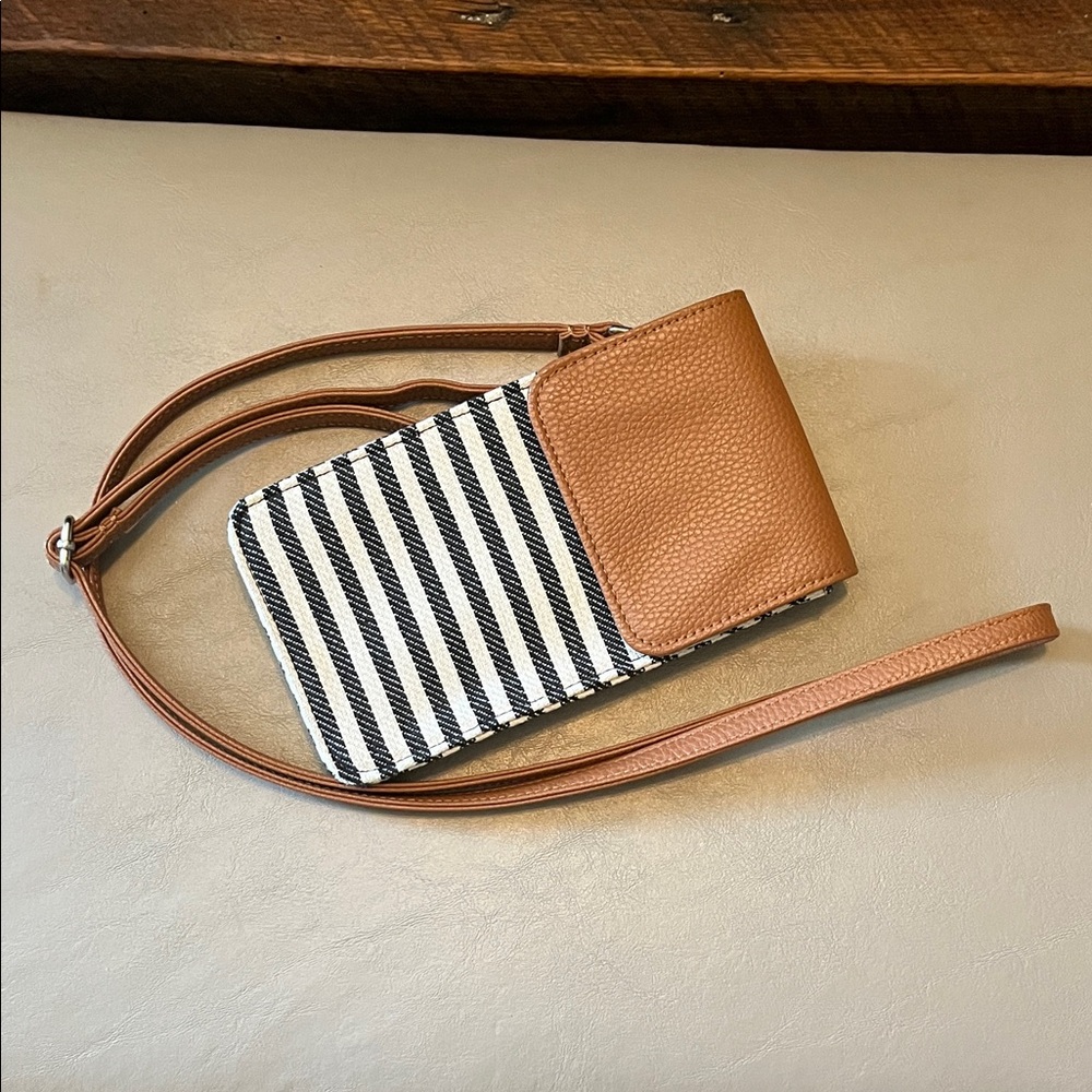Thirty-One Striped Tan Crossbody Bag NWOT